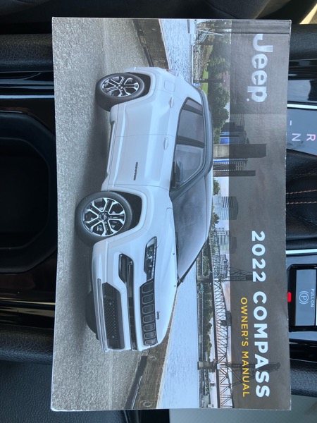 2022 Jeep Compass Limited photo 27