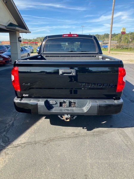 2020 Toyota Tundra TRD Pro CrewMax photo 4