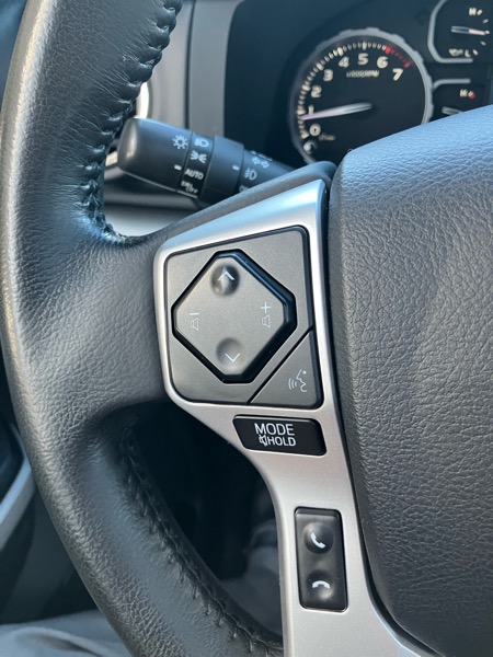 2020 Toyota Tundra TRD Pro CrewMax photo 15