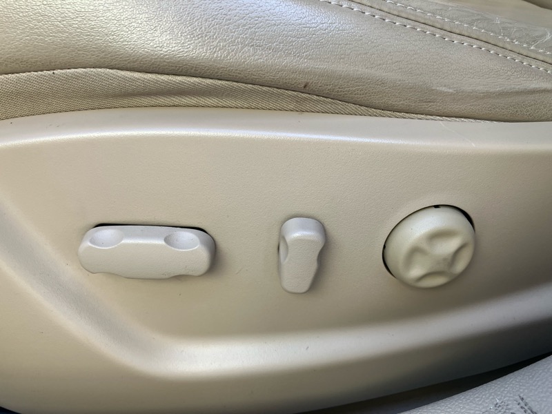 Buick Lucerne 4dr Sdn CXL V6 2006 Buick Lucerne 4dr Sdn CXL V6 2006