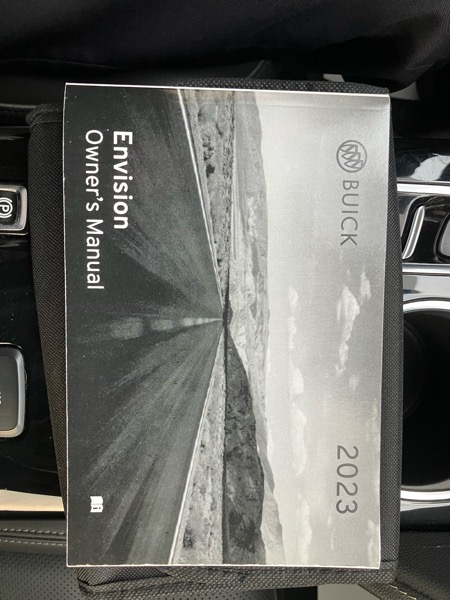 Buick Envision AWD 4dr Essence 2023 Buick Envision AWD 4dr Essence 2023