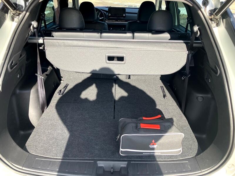 Mitsubishi Outlander SE Black Edition S-AWC 2023