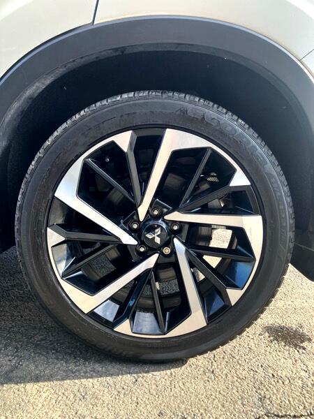 Mitsubishi Outlander SE Black Edition S-AWC 2023