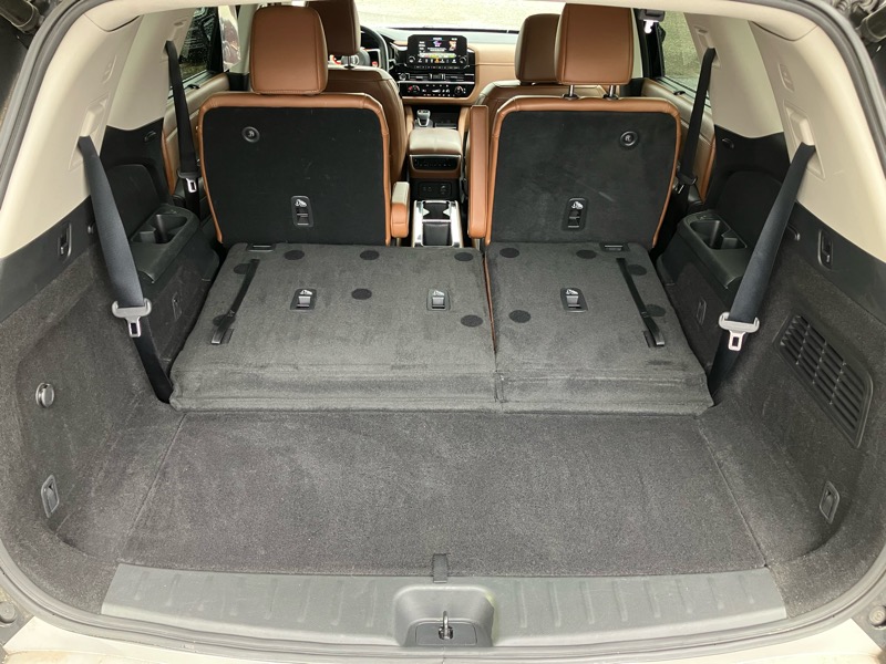 Nissan Pathfinder Platinum 4WD 2023