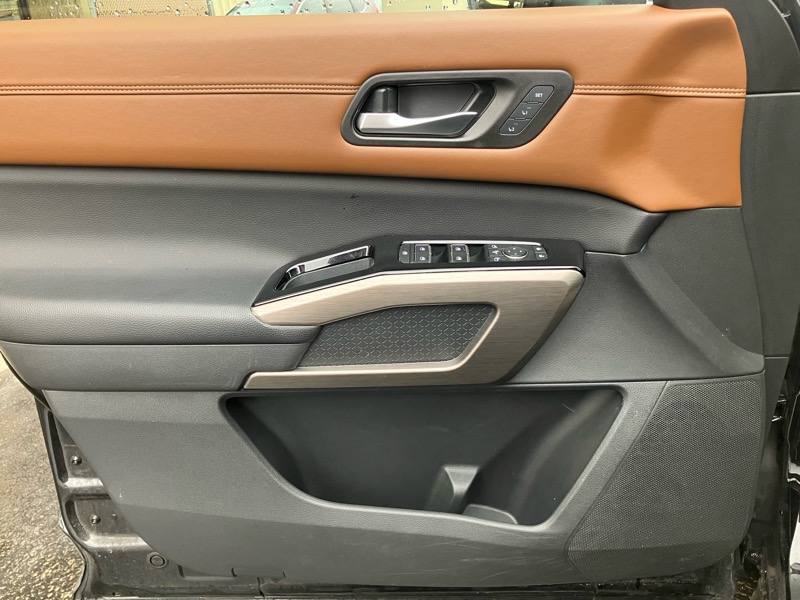 Nissan Pathfinder Platinum 4WD 2023