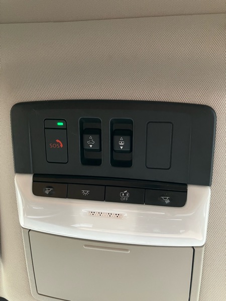 Nissan Pathfinder Platinum 4WD 2023