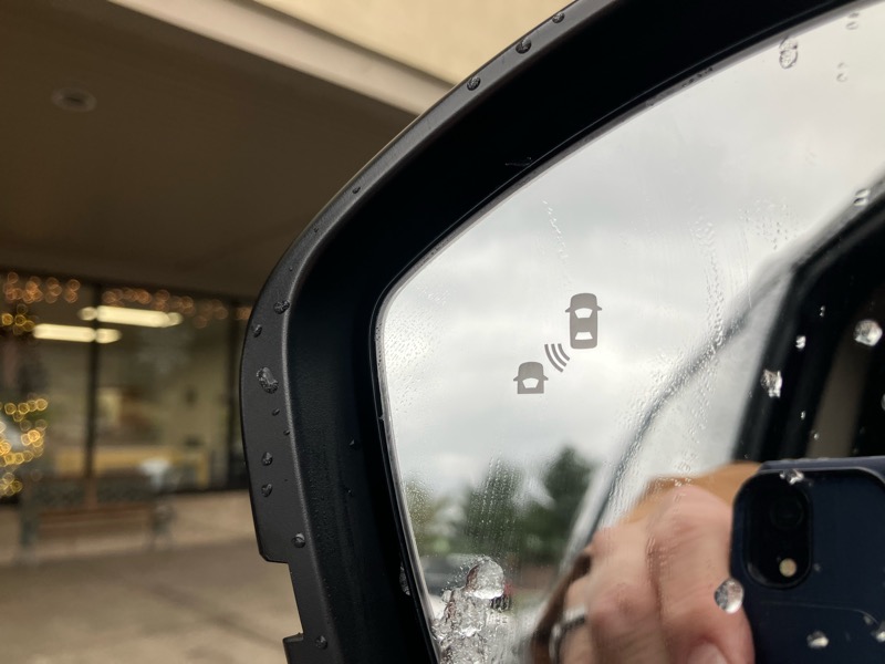 Nissan Pathfinder Platinum 4WD 2023