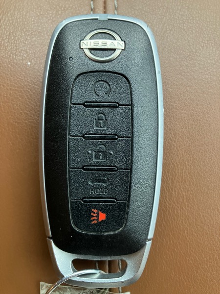 Nissan Pathfinder Platinum 4WD 2023