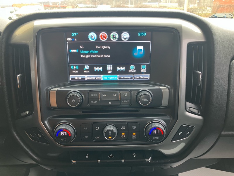 Chevrolet Silverado 1500 4WD Crew Cab 143.5" LT w/2LT 2018