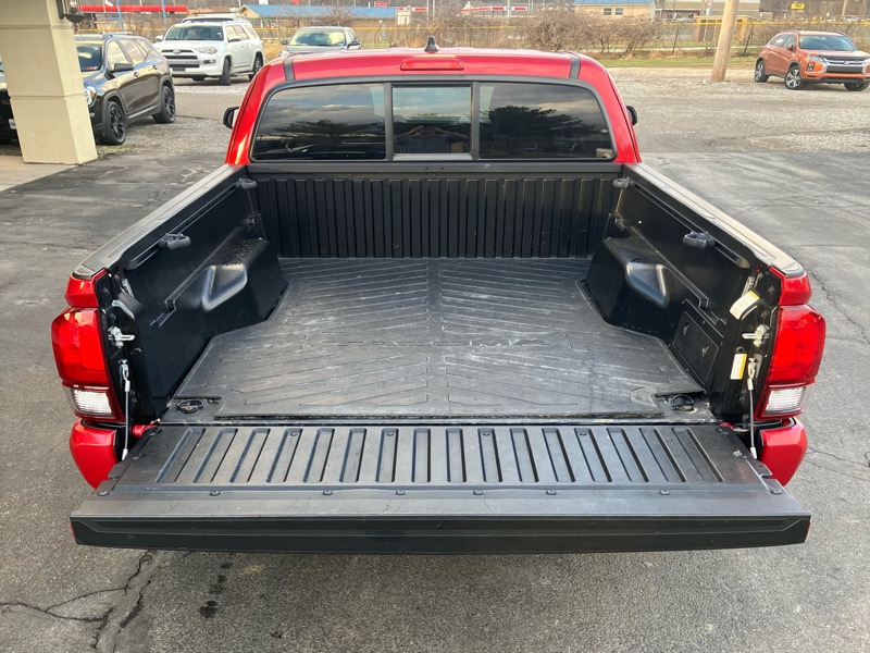 Toyota Tacoma 4WD TRD Off Road Access Cab 6' Bed V6 AT (Natl) 2022