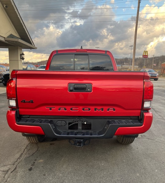 Toyota Tacoma 4WD TRD Off Road Access Cab 6' Bed V6 AT (Natl) 2022