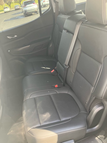 GMC Acadia AWD 4dr SLT 2023