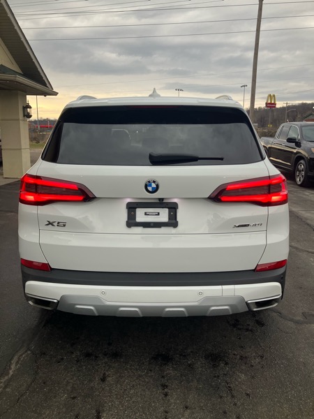 BMW X5 xDrive40i Sports Activity Vehicle 2023