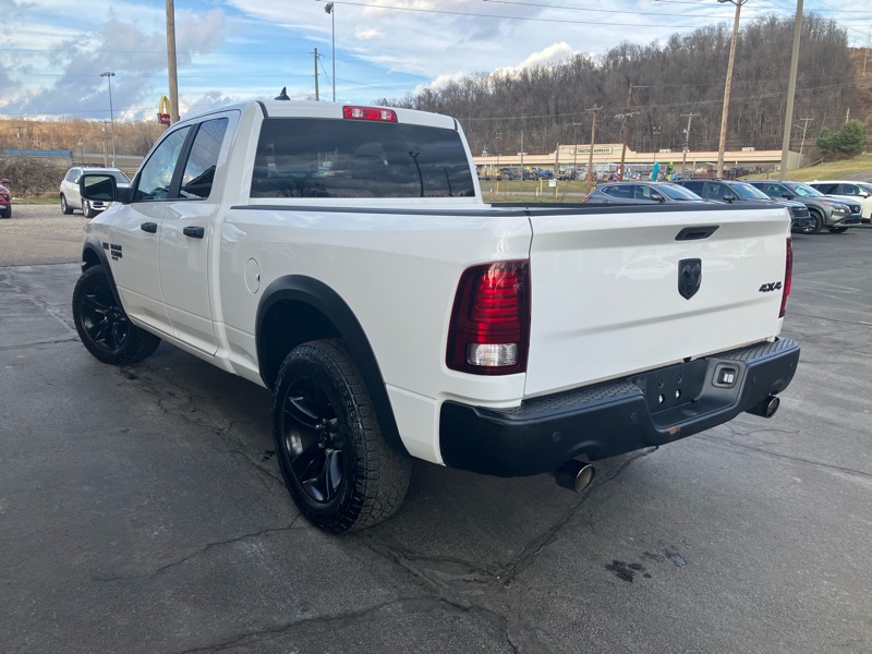 RAM 1500 Classic Warlock 4x4 Quad Cab 6'4" Box 2022