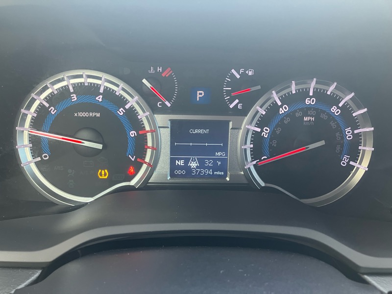 Toyota 4Runner 4WD 4dr V6 Trail Premium (Natl) 2015