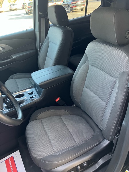 Chevrolet Traverse AWD 4dr LT Cloth w/1LT 2023