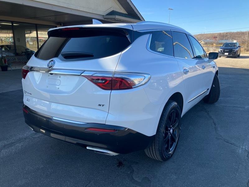 Buick Enclave AWD 4dr Essence 2023