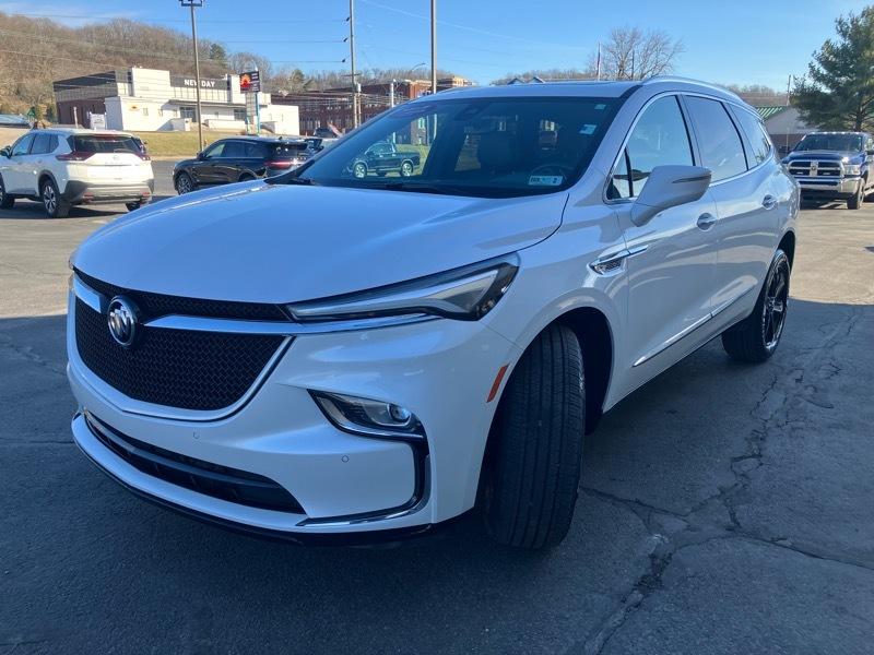 Buick Enclave AWD 4dr Essence 2023