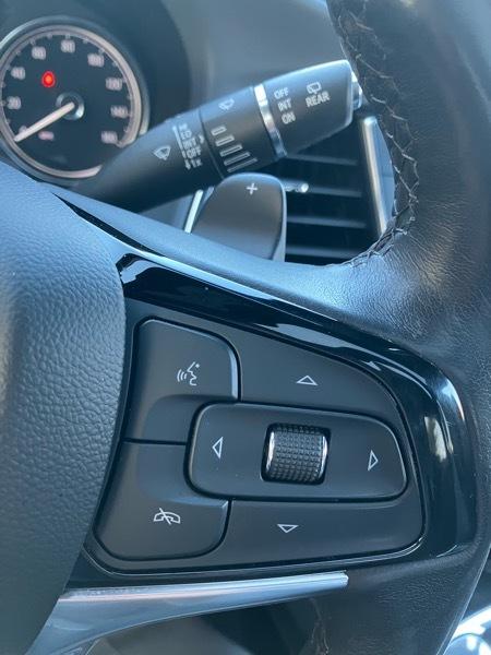 Buick Enclave AWD 4dr Essence 2023