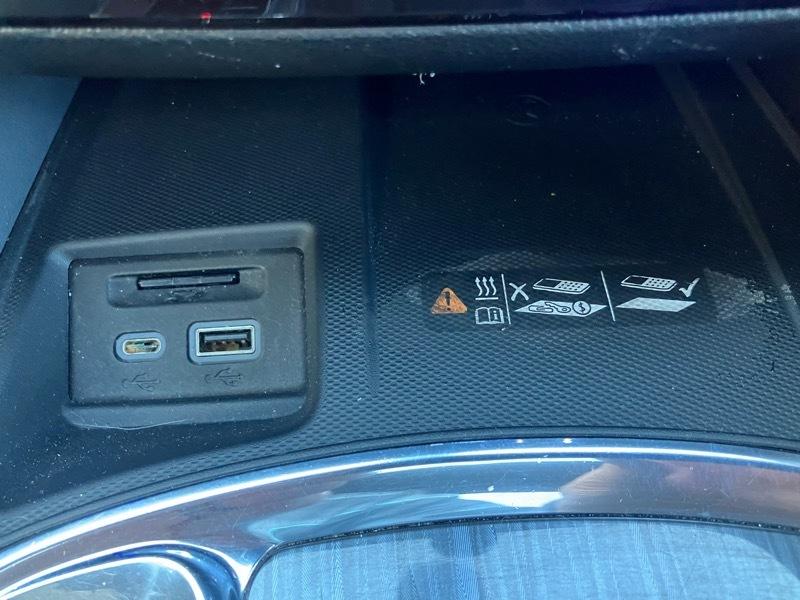 Buick Enclave AWD 4dr Essence 2023