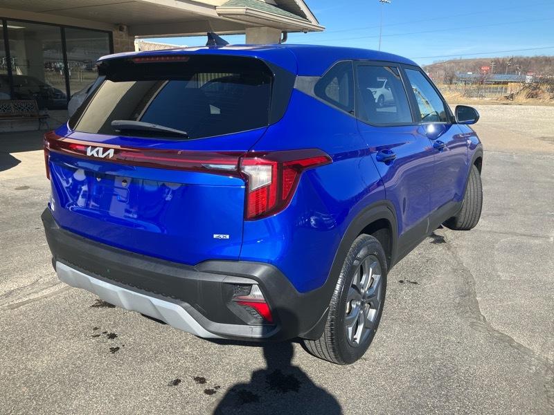 Kia Seltos LX IVT AWD 2024