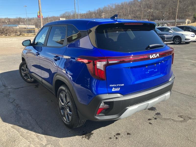Kia Seltos LX IVT AWD 2024
