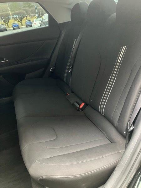 Hyundai Elantra SEL IVT 2021