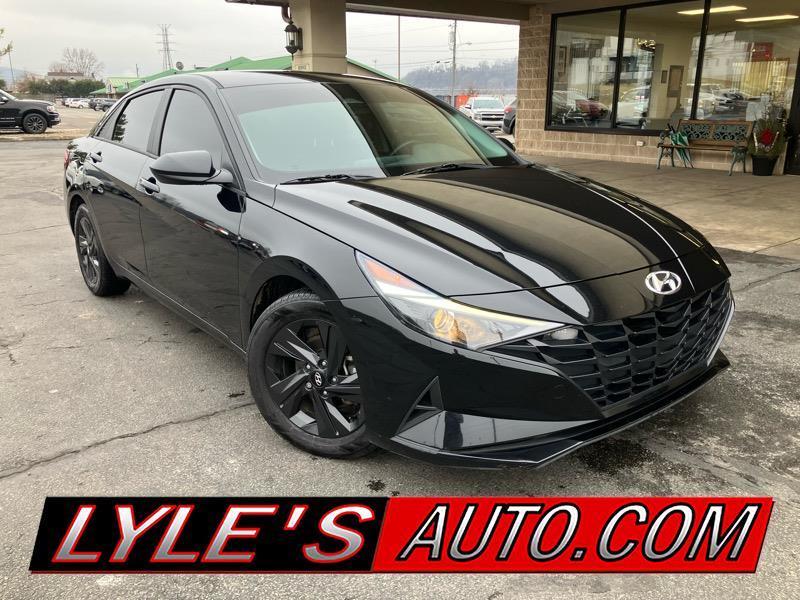 Hyundai Elantra SEL IVT 2021