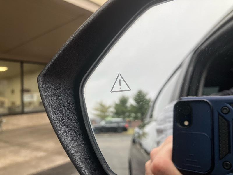 Hyundai Elantra SEL IVT 2021