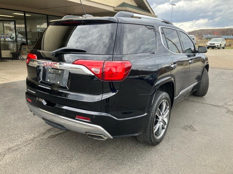 GMC Acadia FWD 4dr Denali 2019