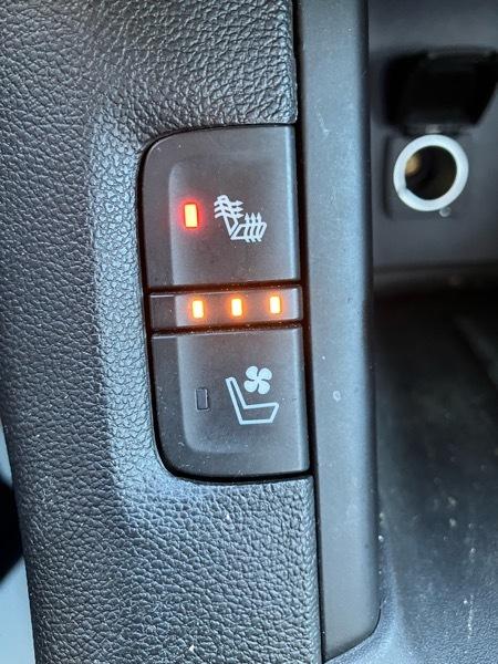 GMC Acadia FWD 4dr Denali 2019