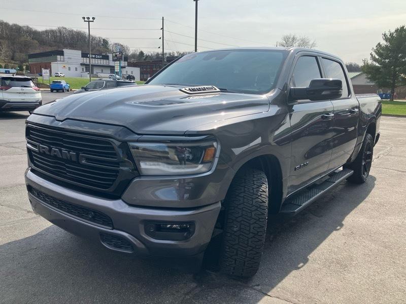RAM 1500 Laramie 4x4 Crew Cab 5'7" Box 2024