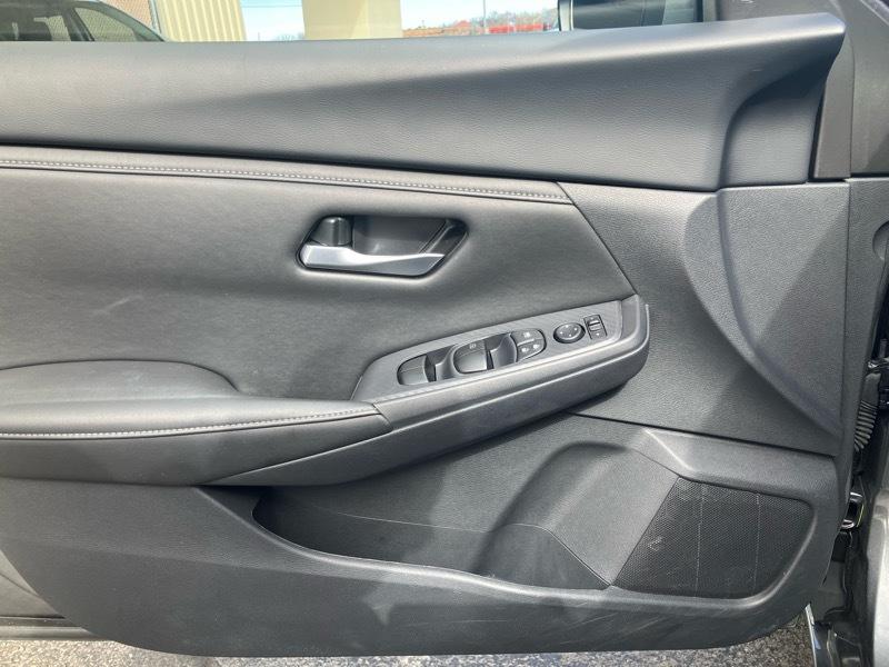 Nissan Sentra SV CVT 2025