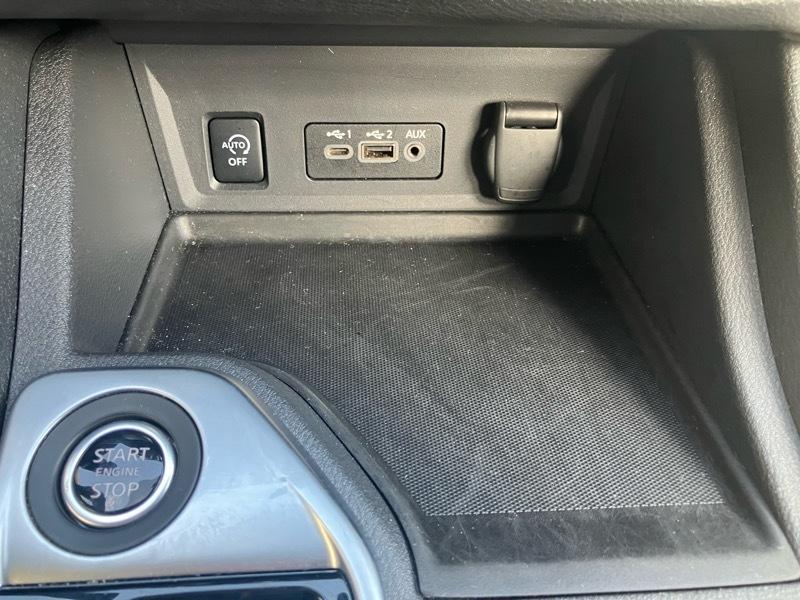 Nissan Sentra SV CVT 2025