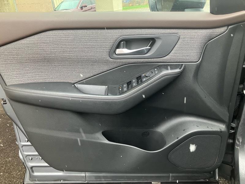 Nissan Rogue AWD SV 2023