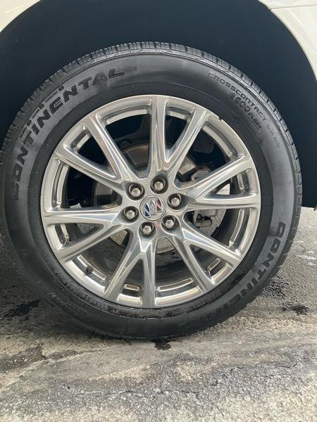 Buick Enclave AWD 4dr Essence 2023