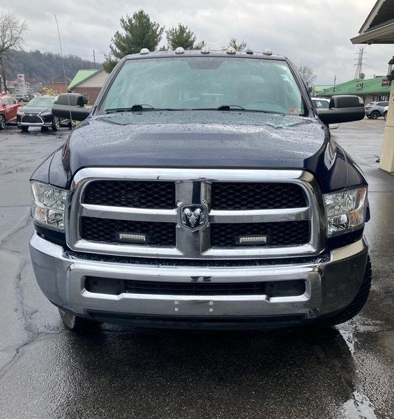 RAM 2500 Tradesman 4x4 Crew Cab 6'4" Box 2018