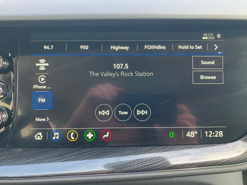 Buick Envision AWD 4dr Essence 2023