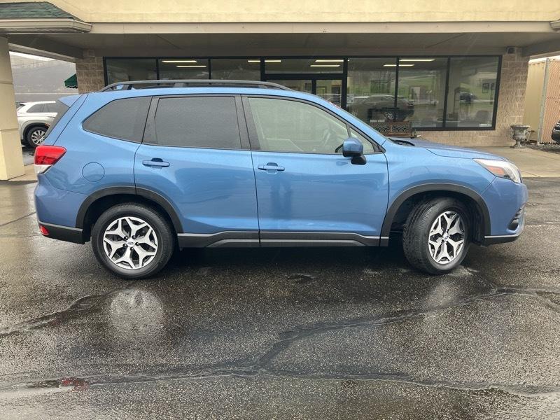 Subaru Forester Premium CVT 2023