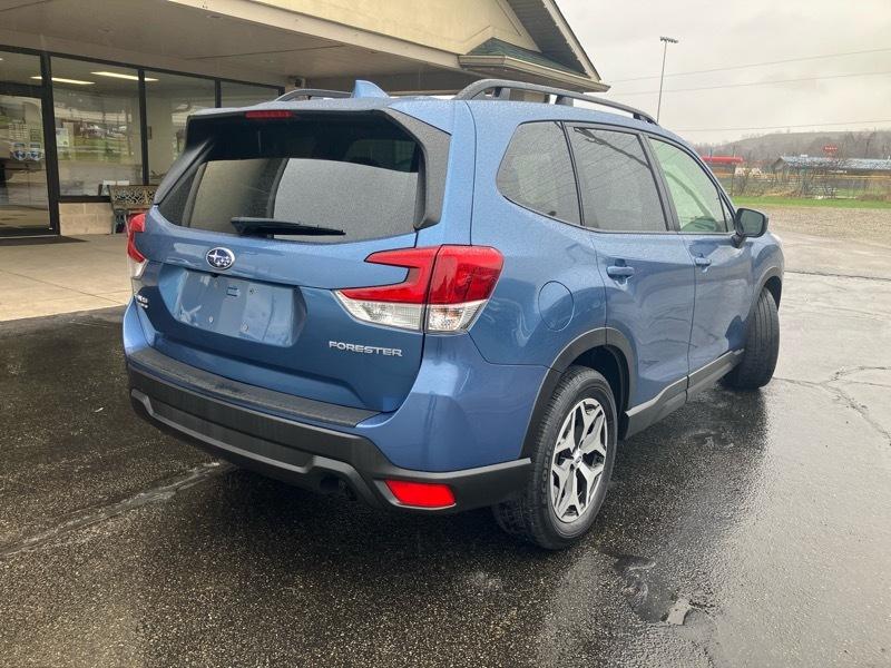 Subaru Forester Premium CVT 2023
