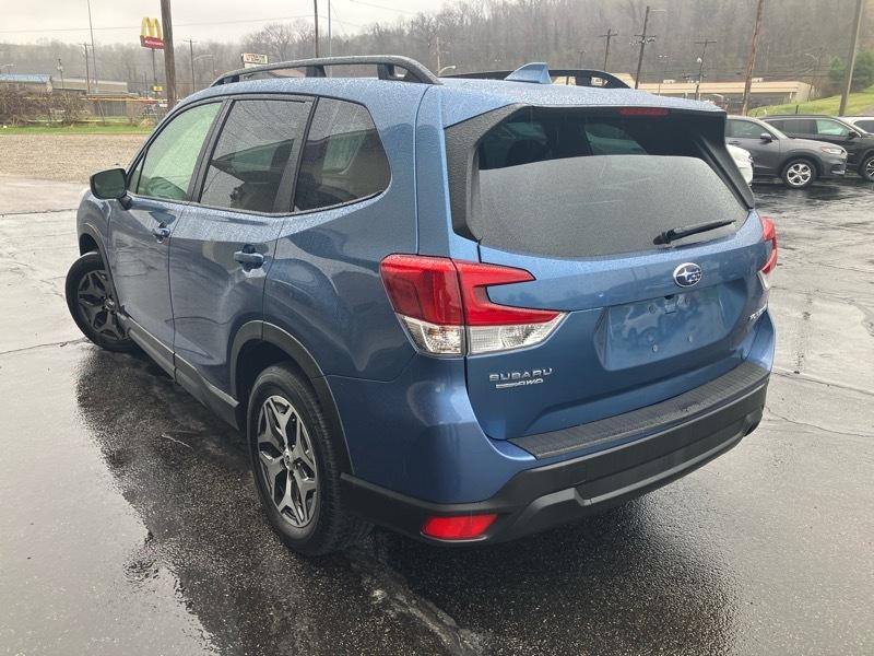 Subaru Forester Premium CVT 2023