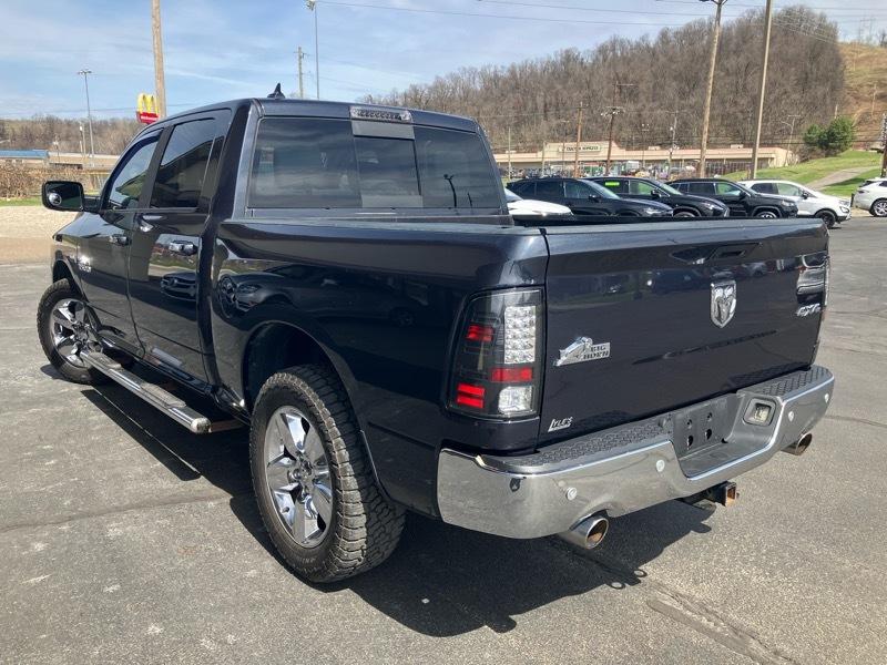 RAM 1500 4WD Crew Cab 140.5" Big Horn 2016