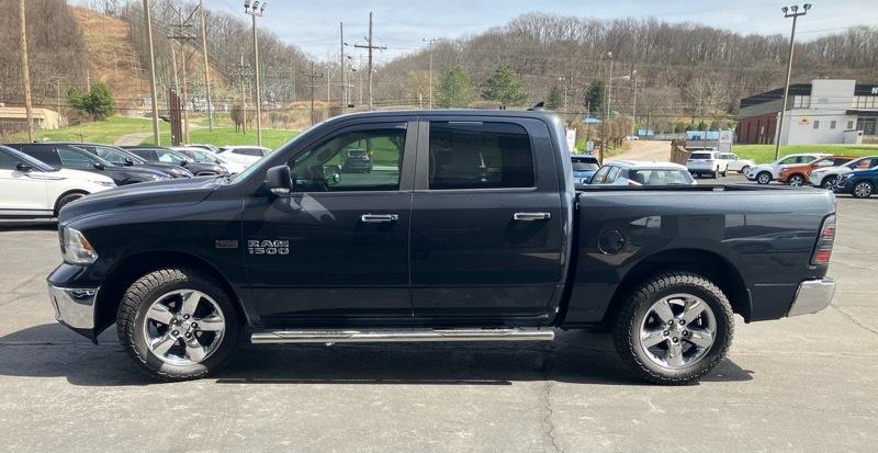 RAM 1500 4WD Crew Cab 140.5" Big Horn 2016