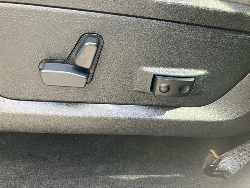 RAM 1500 4WD Crew Cab 140.5" Big Horn 2016