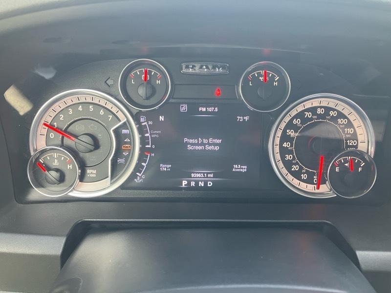 RAM 1500 4WD Crew Cab 140.5" Big Horn 2016