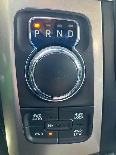 RAM 1500 4WD Crew Cab 140.5" Big Horn 2016