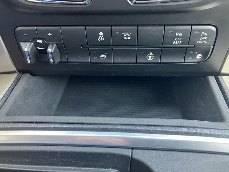 RAM 1500 4WD Crew Cab 140.5" Big Horn 2016