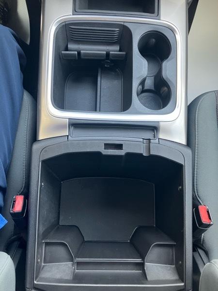 RAM 1500 4WD Crew Cab 140.5" Big Horn 2016