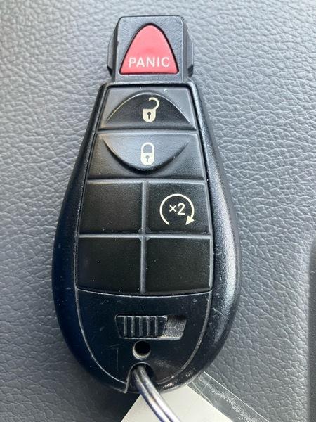 RAM 1500 4WD Crew Cab 140.5" Big Horn 2016