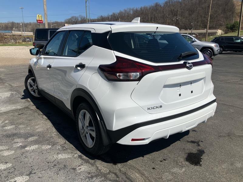Nissan Kicks S FWD 2024